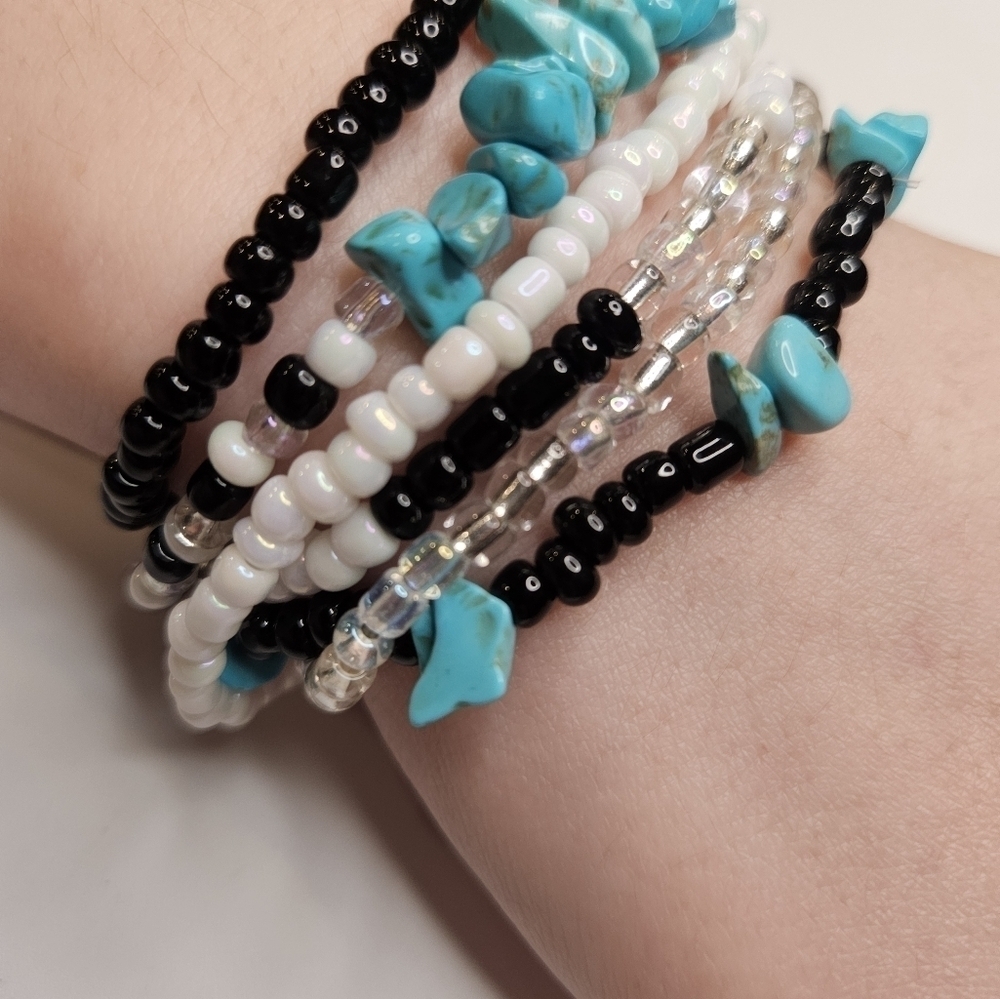 Bracelet set - Picture 3 of 4